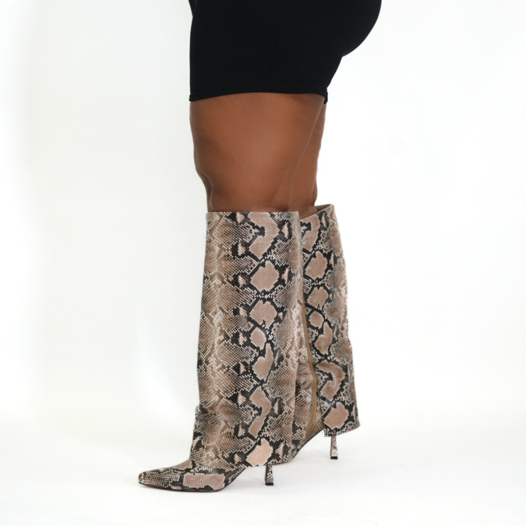 KENYA WIDE CALF KNEE HIGH